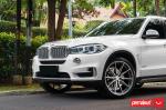 BMW X5 xDrive35i by Permaisuri on Vossen Wheels (HF-3) 2019 года